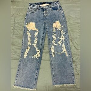 PrettyLittleThing Distressed Blue Straight Leg Jeans